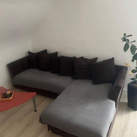 Logement Entier Proche Disneyland Montry Exterior photo